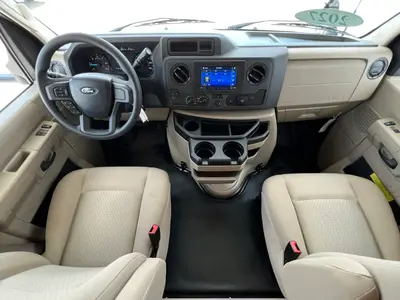 2027 Thor Motor Coach Chateau photo 2