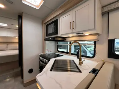 2027 Thor Motor Coach Chateau photo 9