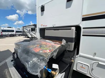 2027 Thor Motor Coach Chateau photo 22
