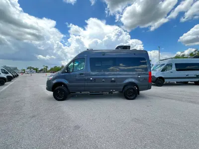 2027 Thor Motor Coach Tranquility photo 23