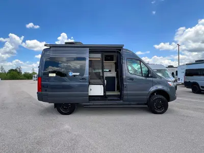2027 Thor Motor Coach Tranquility photo 22