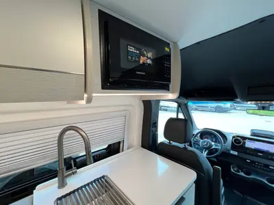 2027 Thor Motor Coach Tranquility photo 12