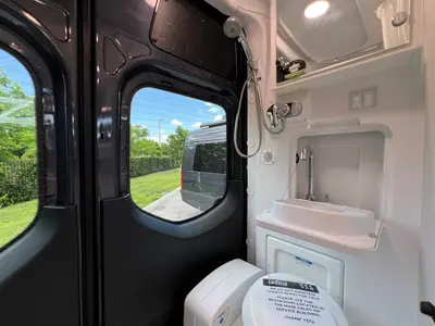 2027 Thor Motor Coach Tranquility photo 18