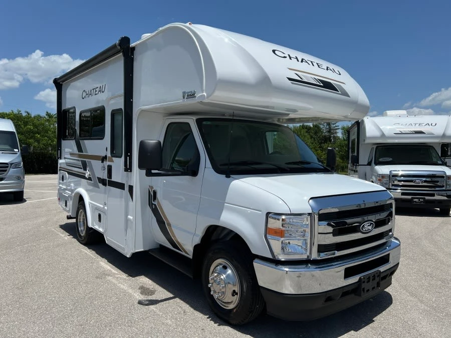 2027 Thor Motor Coach Chateau exterior