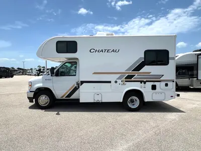 2027 Thor Motor Coach Chateau photo 19