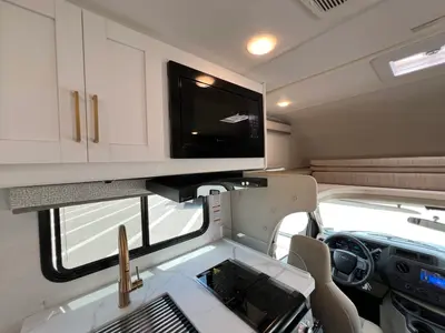 2027 Thor Motor Coach Chateau photo 13