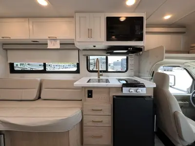 2027 Thor Motor Coach Chateau photo 8