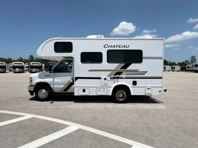 2027 Thor Motor Coach Chateau photo 20