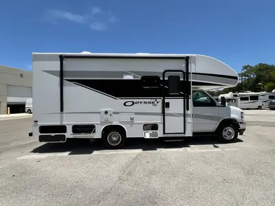 2027 Entegra Coach Odyssey SE photo 20