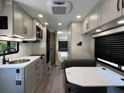 2027 Entegra Coach Odyssey SE photo 5