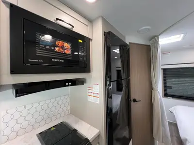 2027 Entegra Coach Odyssey SE photo 11