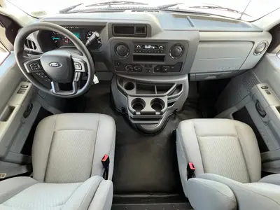 2027 Entegra Coach Odyssey SE photo 2