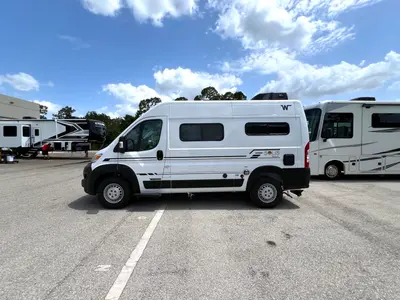 2027 Winnebago Solis Pocket photo 19