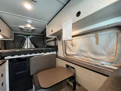 2027 Winnebago Solis Pocket photo 13