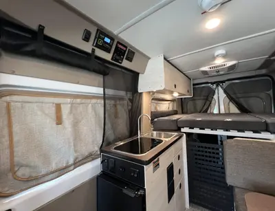 2027 Winnebago Solis Pocket photo 7