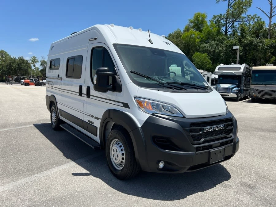 2027 Winnebago Solis Pocket exterior