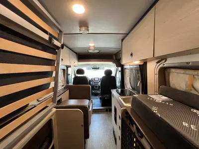 2027 Winnebago Solis Pocket photo 4