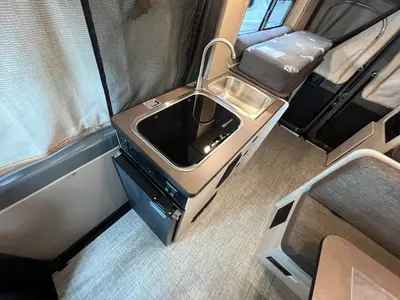 2027 Winnebago Solis Pocket photo 8