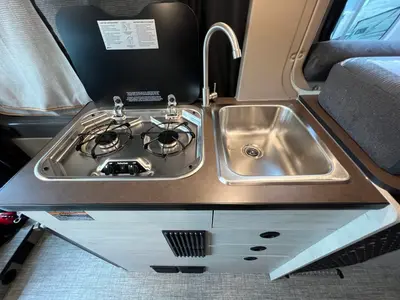 2027 Winnebago Solis Pocket photo 12