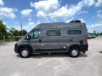 2027 Winnebago Solis Pocket photo 20