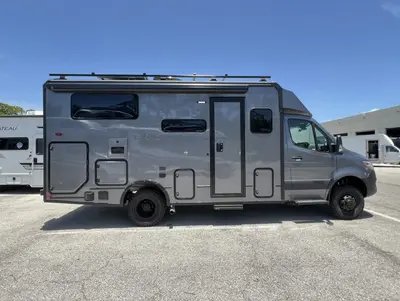 2027 Winnebago Ekko photo 17