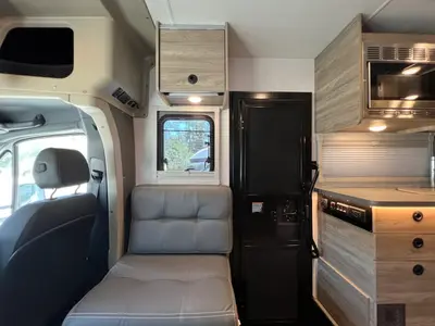 2027 Winnebago Ekko photo 7