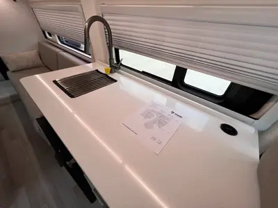 2027 Thor Motor Coach Tellaro photo 8