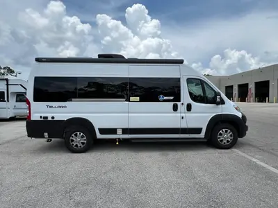 2027 Thor Motor Coach Tellaro photo 20