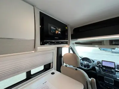 2027 Thor Motor Coach Tellaro photo 12