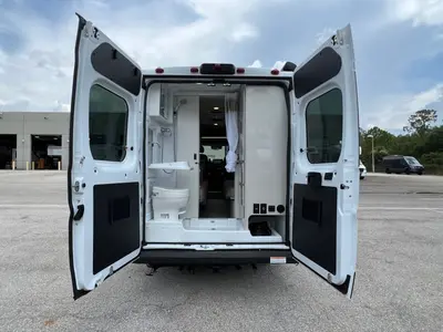 2027 Thor Motor Coach Tellaro photo 2