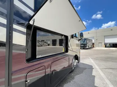 2027 Fleetwood Fortis photo 28
