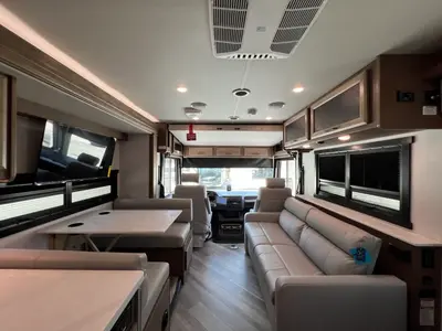 2027 Fleetwood Fortis photo 4
