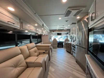 2027 Fleetwood Bounder photo 3