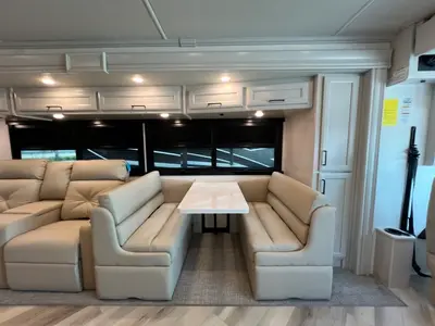 2027 Fleetwood Bounder photo 14