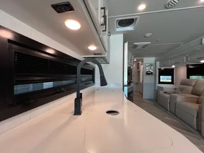 2027 Fleetwood Bounder photo 10