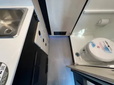 2027 Tiffin Motorhomes GH1 photo 14