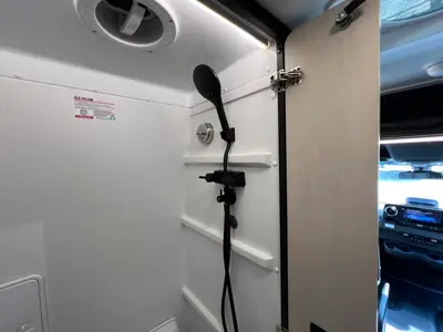 2027 Tiffin Motorhomes GH1 photo 16