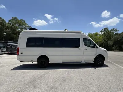 2027 Entegra Coach Insignia photo 24