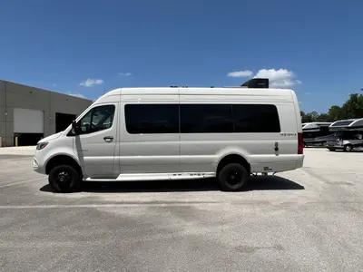 2027 Entegra Coach Insignia photo 26