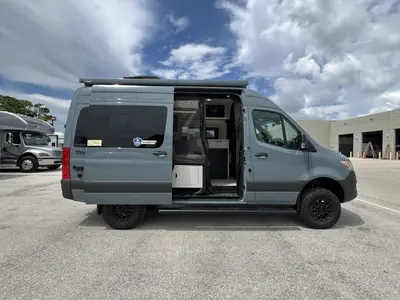 2027 Thor Motor Coach Tranquility photo 22