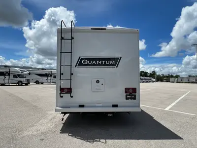 2027 Thor Motor Coach Quantum photo 28