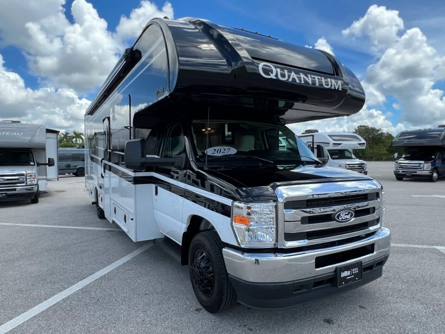 2027 Thor Motor Coach Quantum exterior