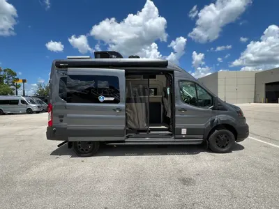 2027 Thor Motor Coach Talavera photo 20