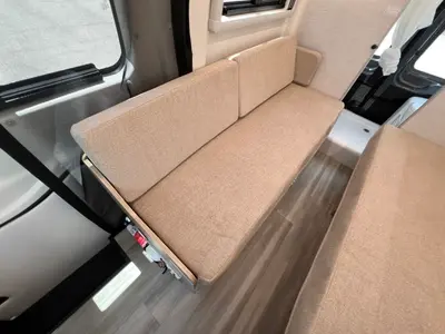 2027 Thor Motor Coach Talavera photo 15