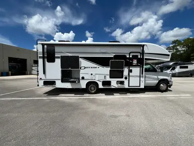 2027 Entegra Coach Odyssey photo 24