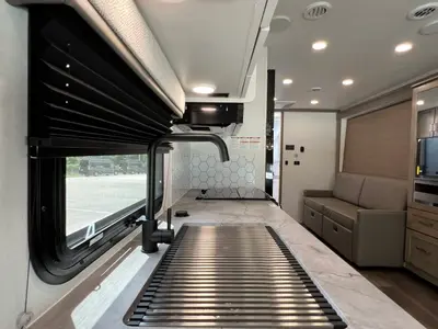 2027 Entegra Coach Odyssey photo 10