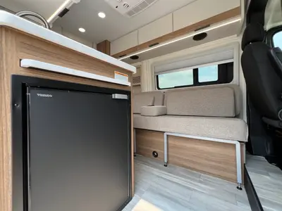 2027 Thor Motor Coach Rize photo 13