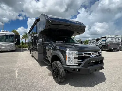 New 2027 Entegra Coach Accolade XT 35L