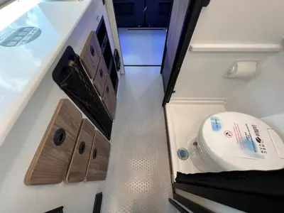 2027 Tiffin Motorhomes GH2 photo 16