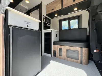 2027 Tiffin Motorhomes GH2 photo 10